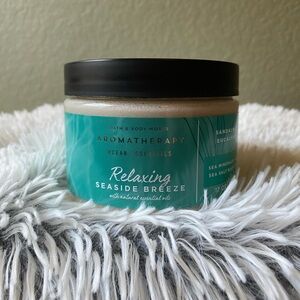 Aromatherapy Ocean Essentials Relaxing Seaside Breeze Scrub